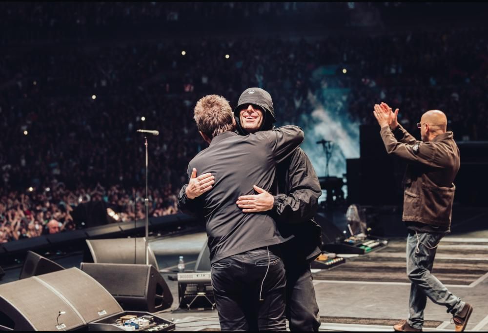 Oasis: guarda le foto più belle dell'ultimo concerto del tour europeo a Wembley