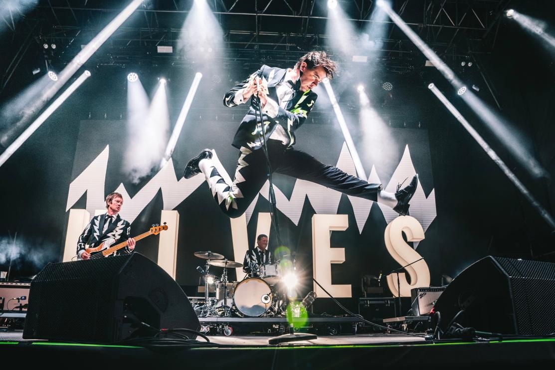 Regolamento: The Hives in concerto a Milano
